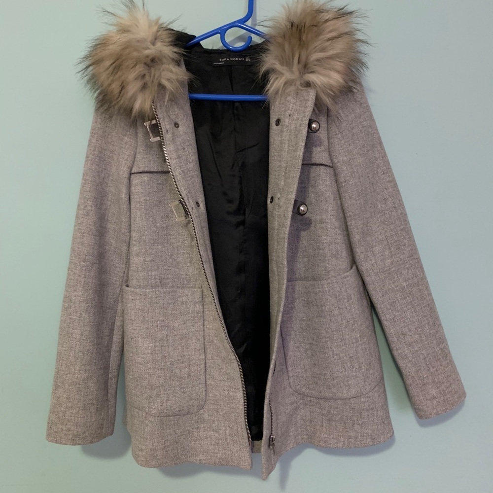 COAT - Picture 8 of 9